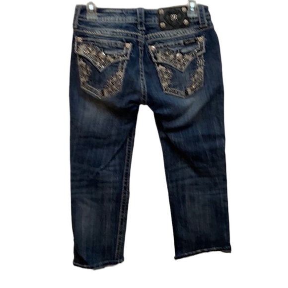 Miss Me Cuffed Capris - Picture 9 of 9